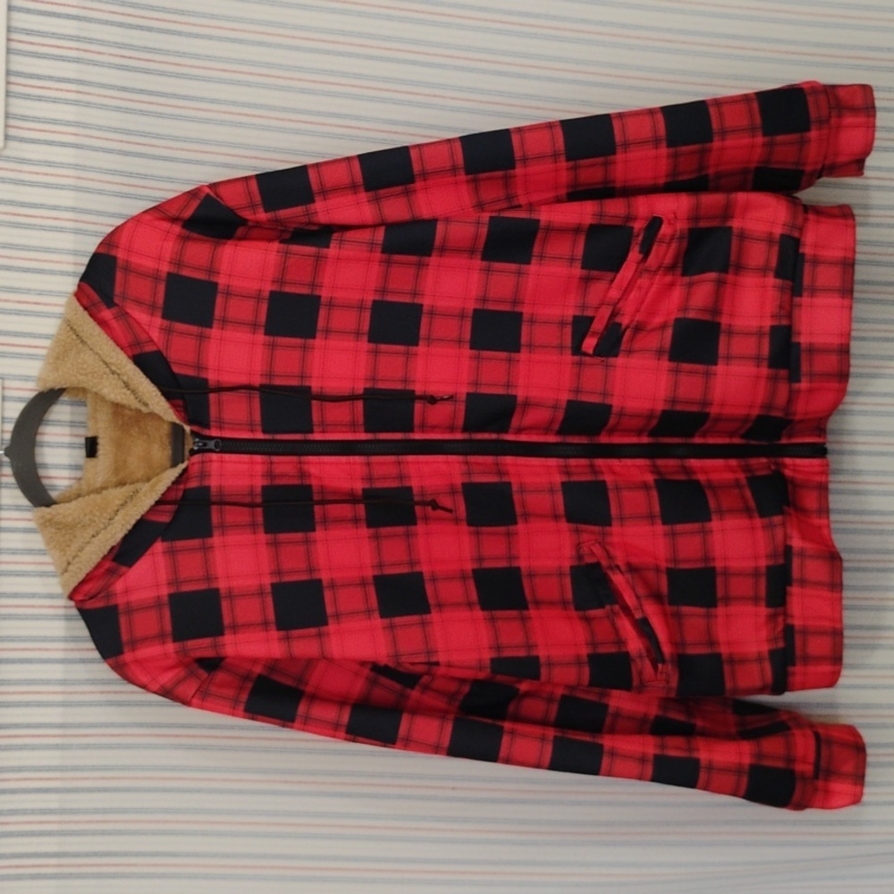 Red And Black Plaid Pile Lined Jacket. XL